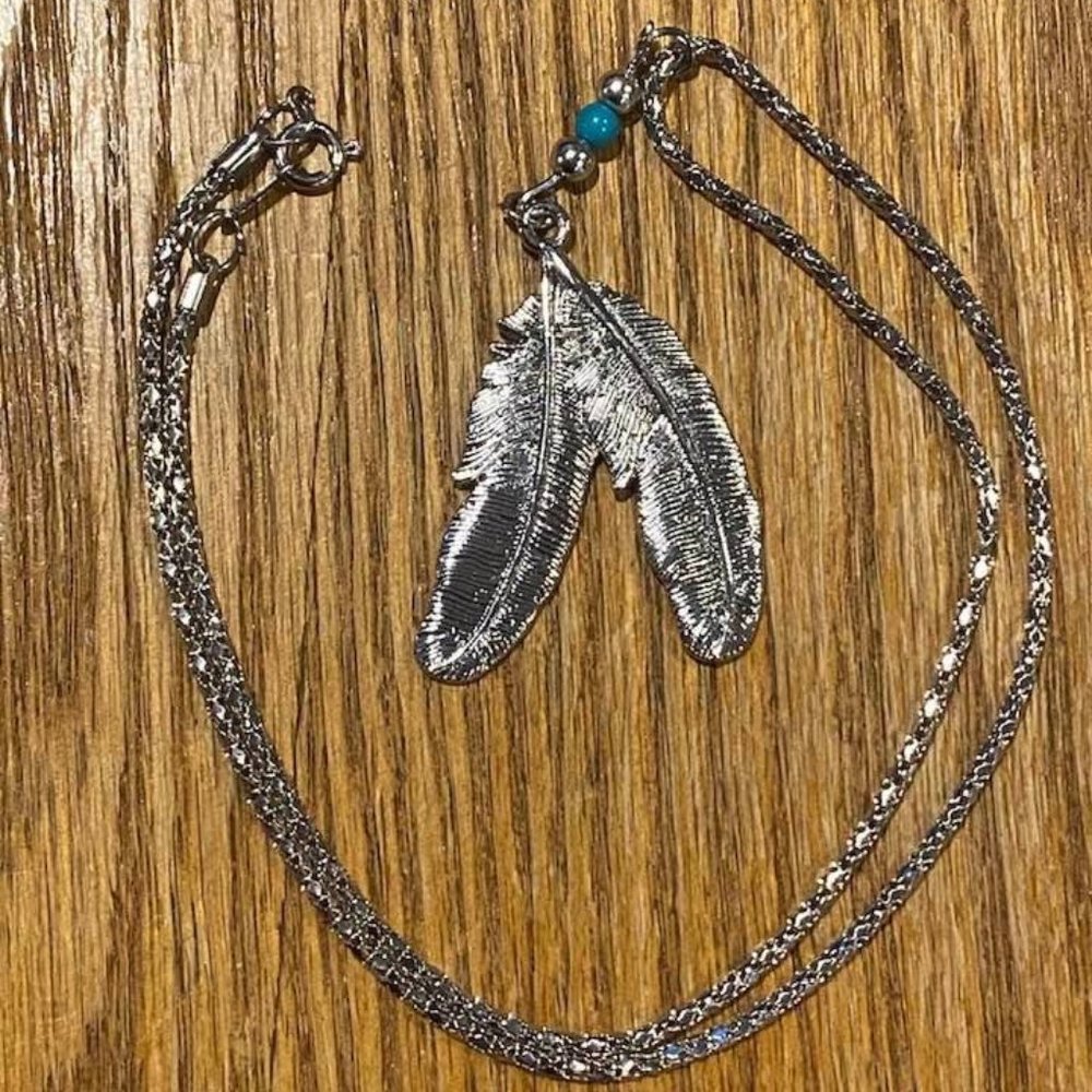 Silver Leaf w/Turquoise Bead Necklace, 18"